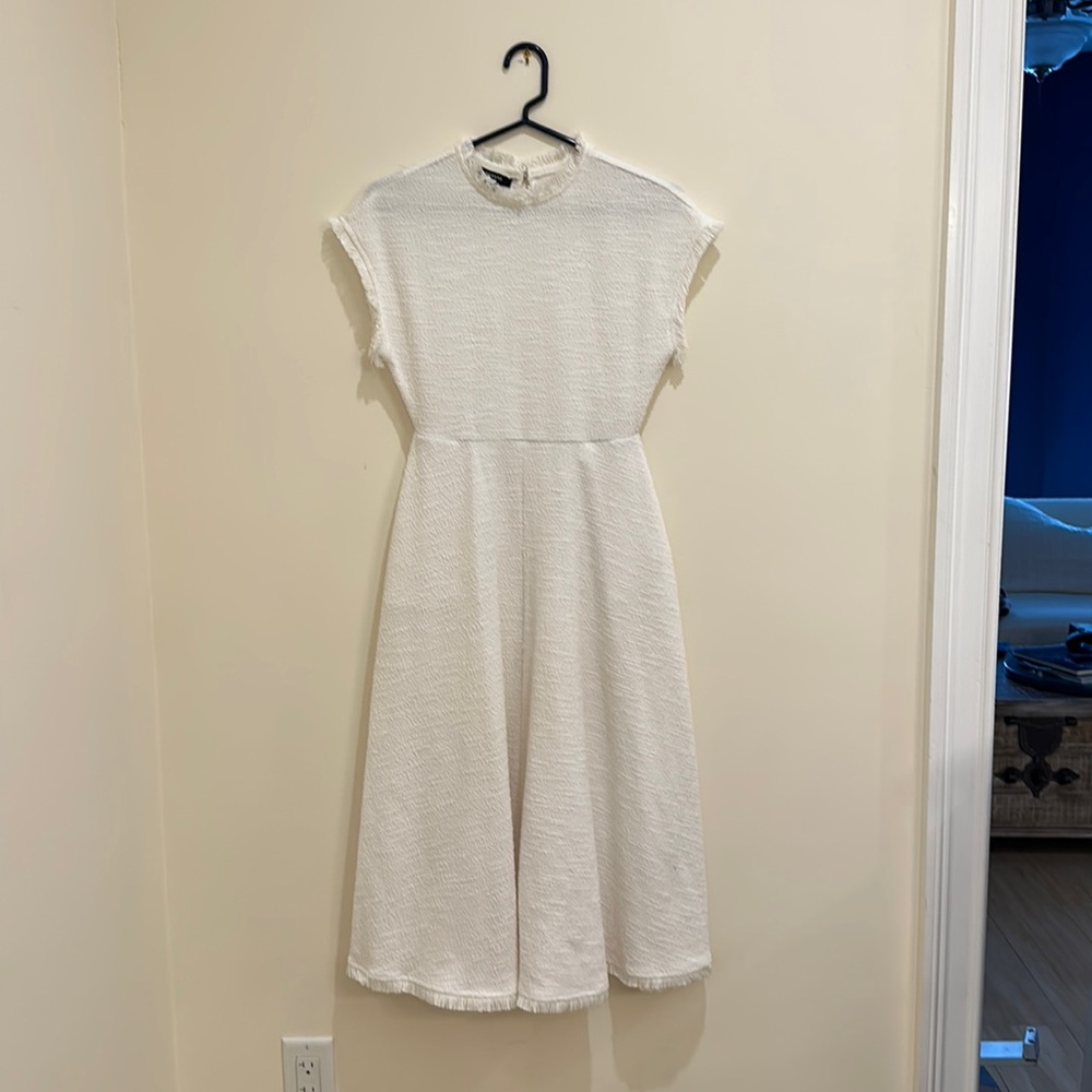 Alfani White MIDI Fringe End Dress size PP